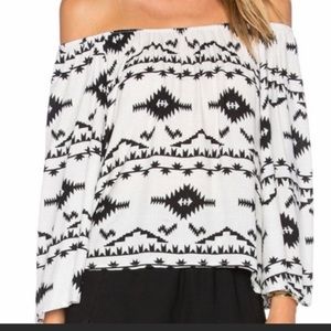 BB Dakota tribal off the shoulder top